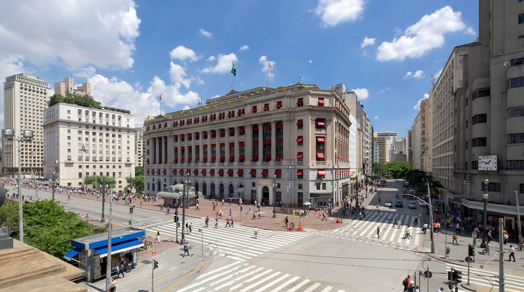 Municipal Theater featuring a city, heritage architecture and street scenes
