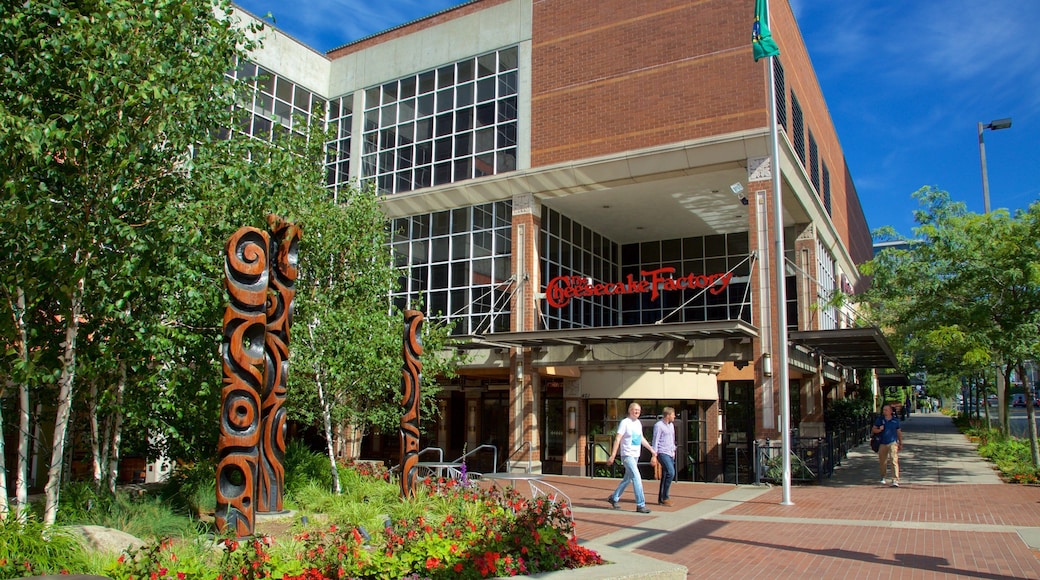 Bellevue Square showing a square or plaza as well as a couple