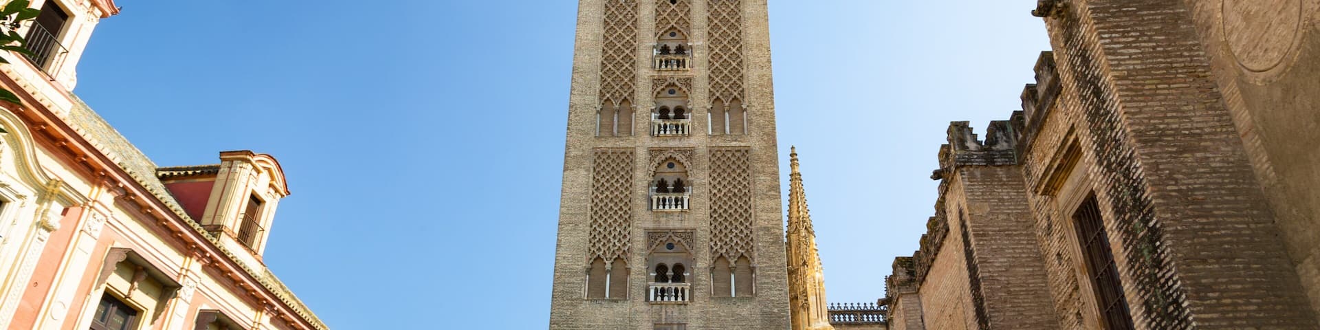 La Giralda which includes heritage architecture