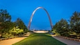 Gateway Arch featuring a monument, night scenes and a park