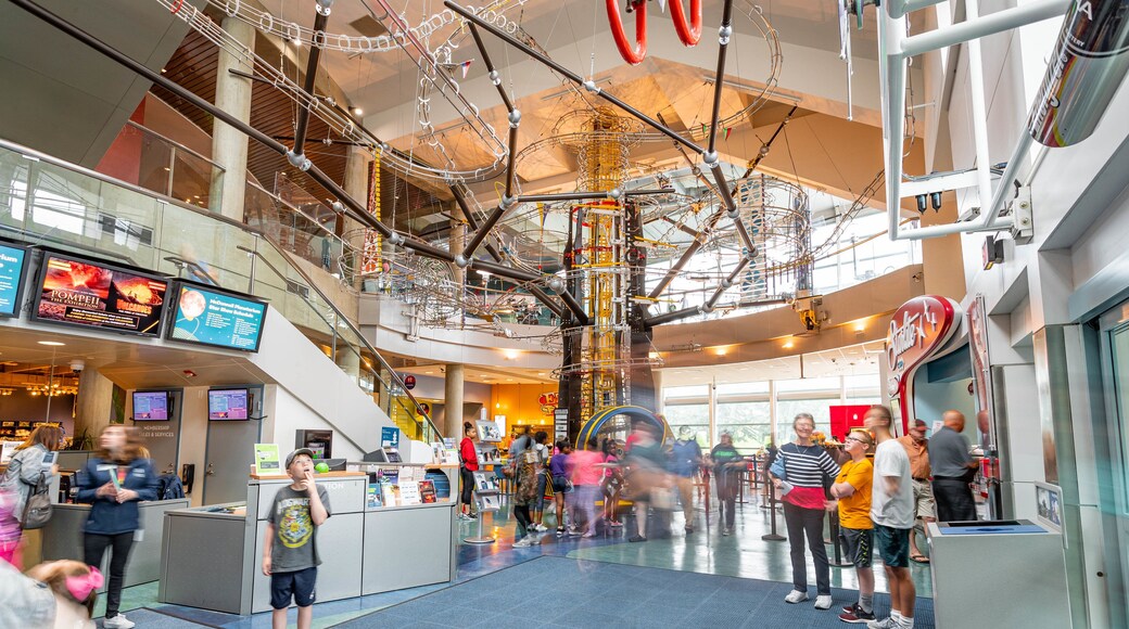 St. Louis Science Center showing interior views