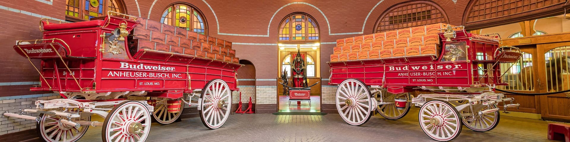 Anheuser-Busch Brewery showing interior views and heritage elements
