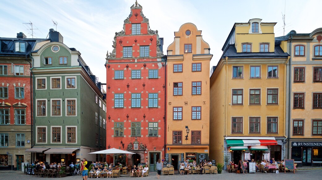 Stortorget which includes a city