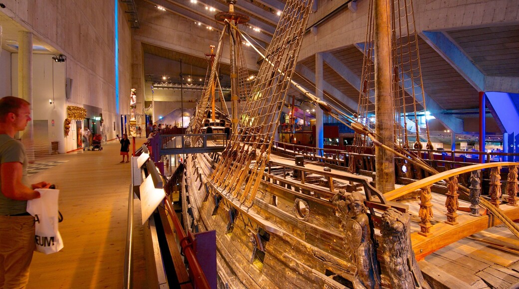 瓦薩博物館 设有 內部景觀 以及 一個男性