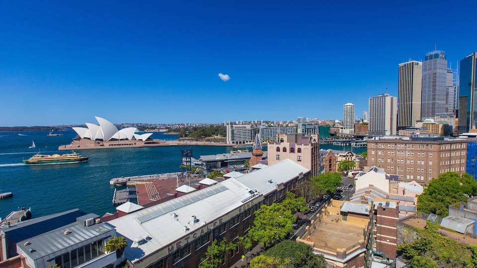 Circular Quay featuring a city, a monument and a bay or harbor