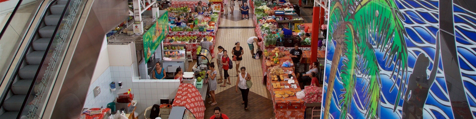 Papeete Market which includes markets
