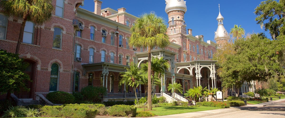 Henry B. Plant Museum ofreciendo arquitectura patrimonial