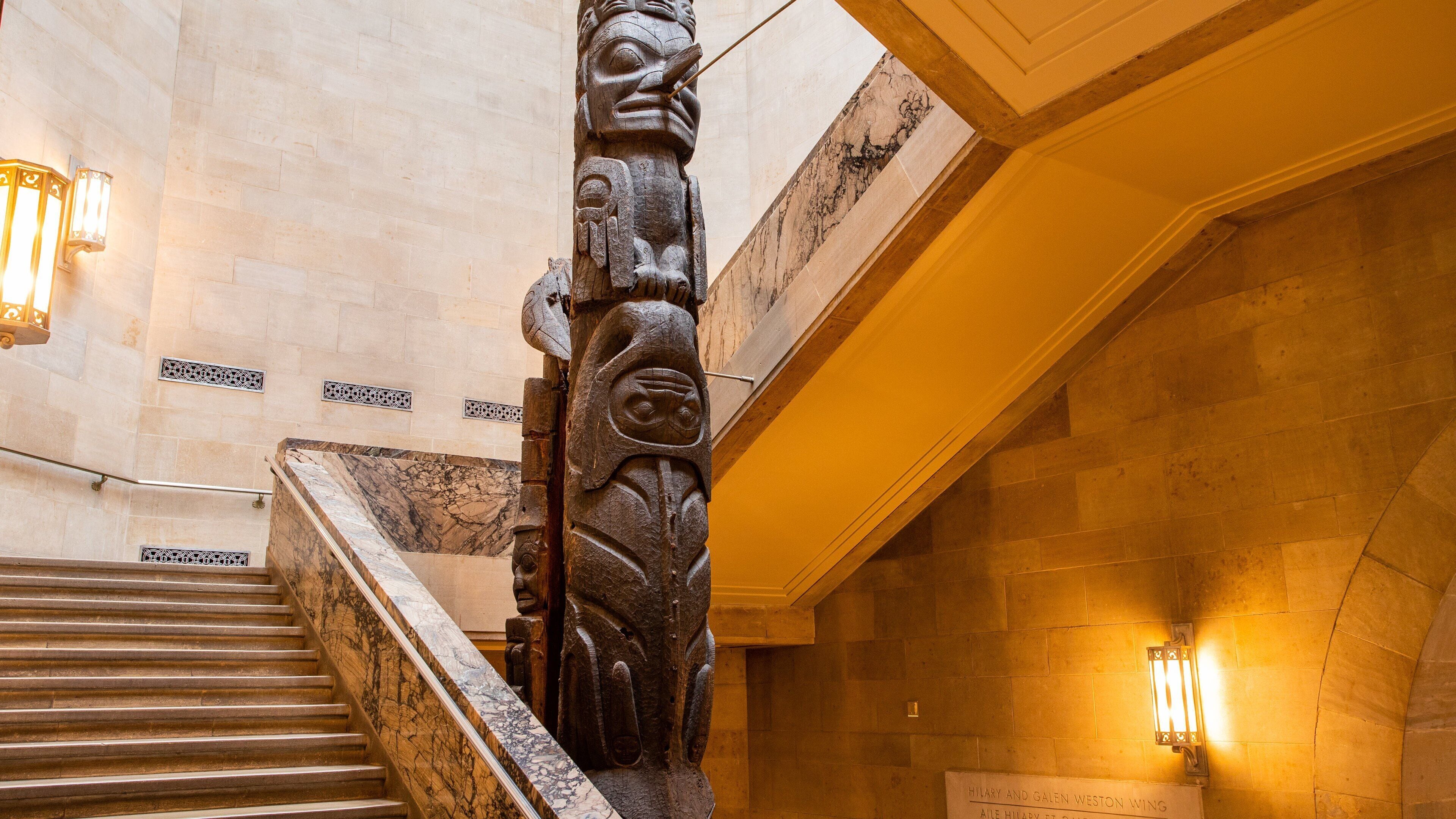 Royal Ontario Museum featuring interior views, heritage elements and indigenous culture