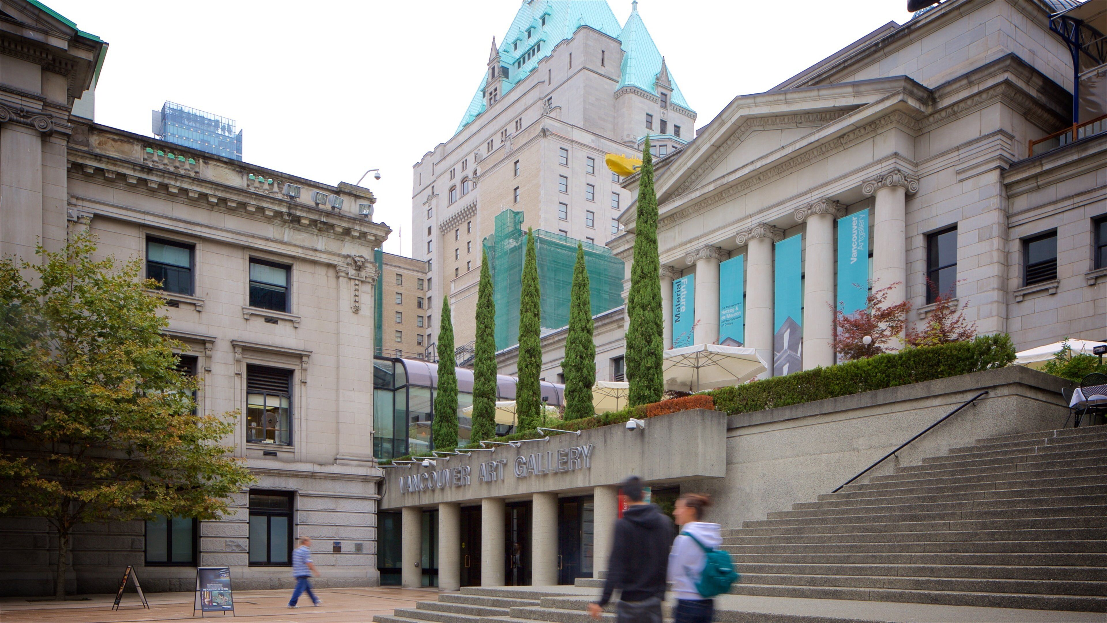 Vancouver Art Gallery featuring heritage architecture