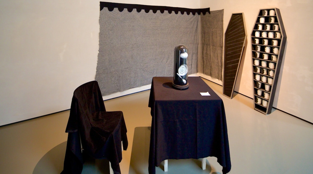 Palazzo Grassi som omfatter kulturarvsgenstande, kunst og interiør