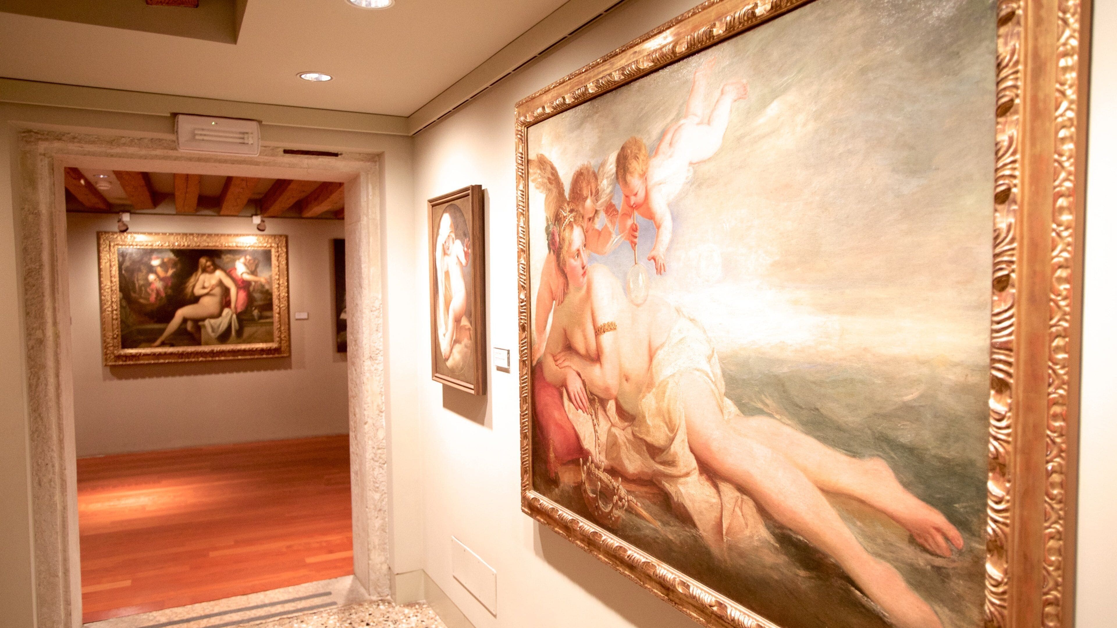 Ca\' Rezzonico som inkluderer kunst og innendørs