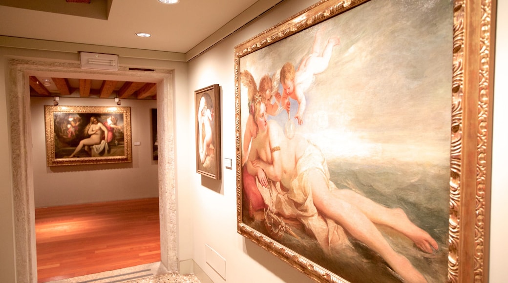 Ca\' Rezzonico caratteristiche di arte e vista interna