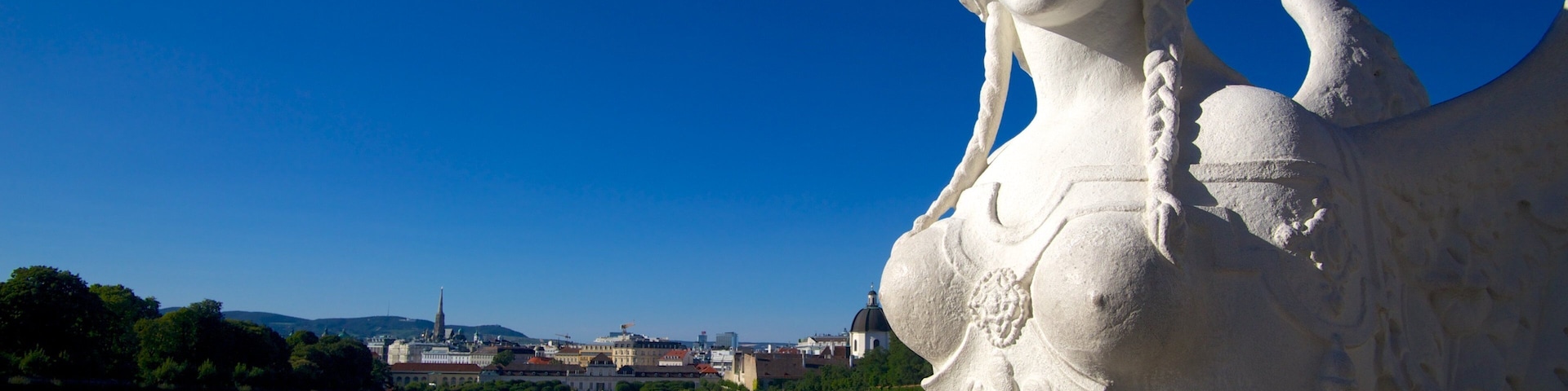 Belvedere caracterizando um jardim, uma cidade e um monumento
