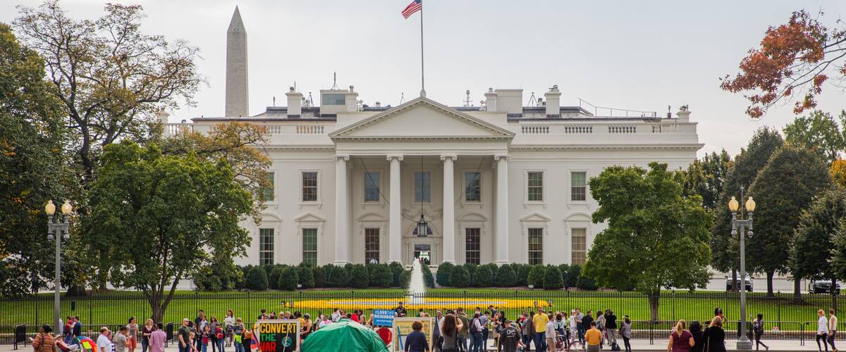 White House which includes heritage architecture and an administrative buidling as well as a large group of people