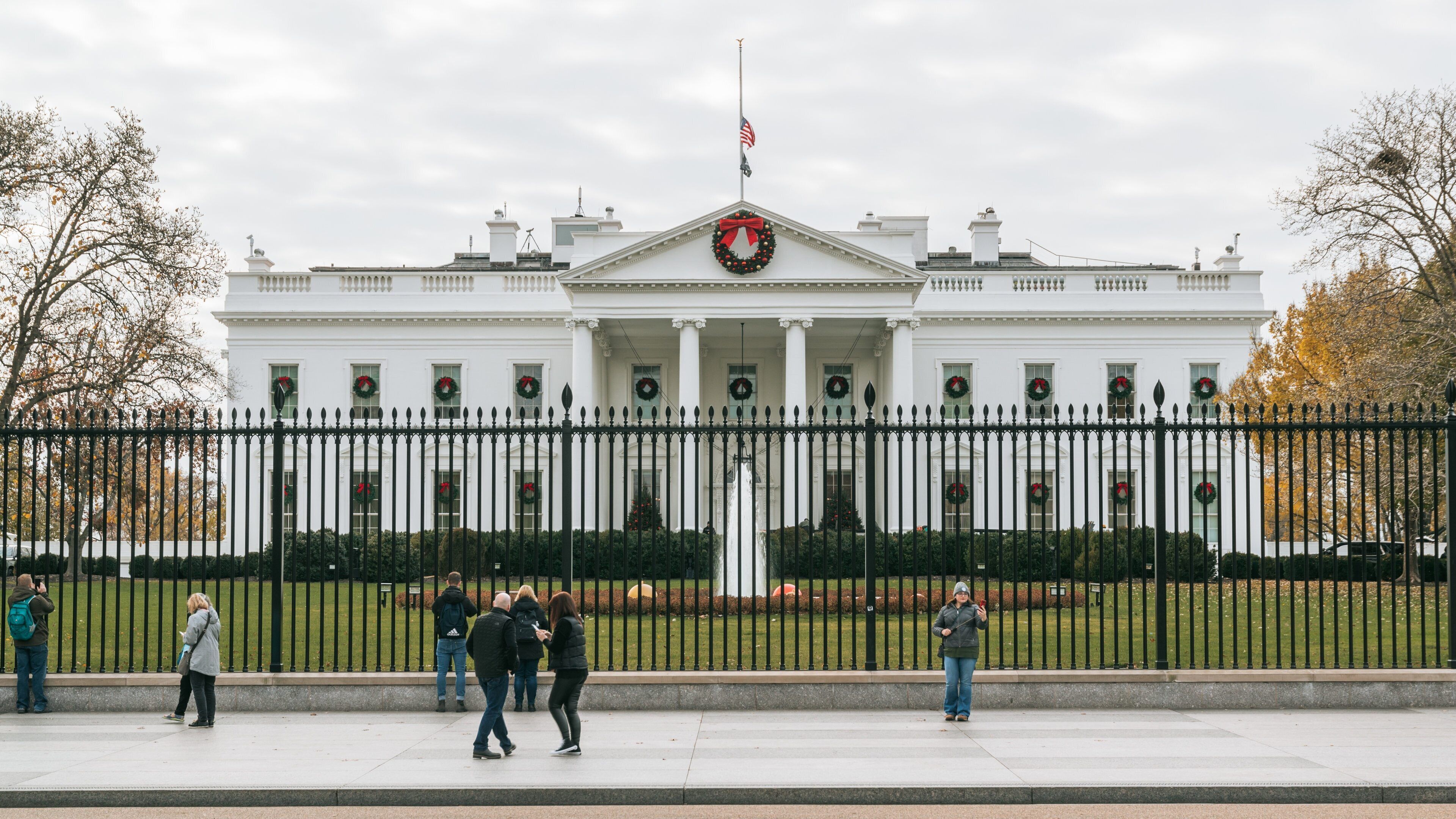 White House showing an administrative buidling and heritage architecture