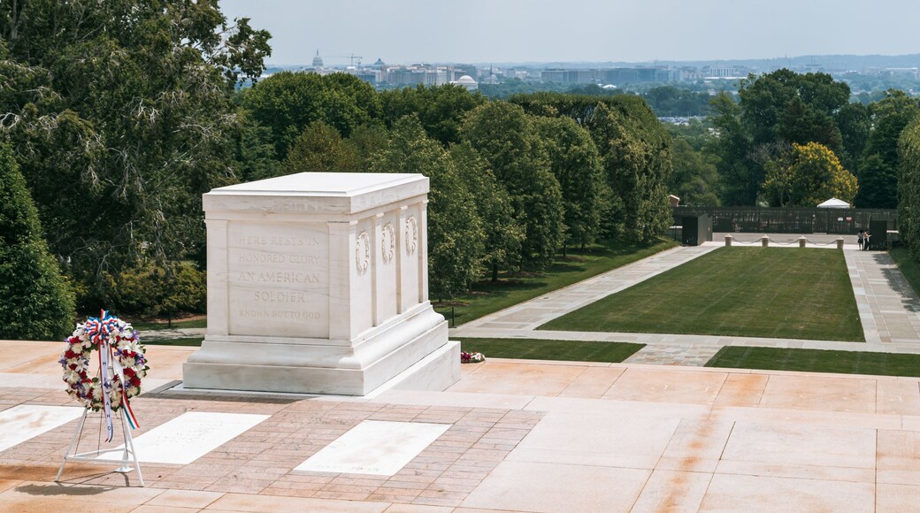 Tomb of the Unknown Soldier