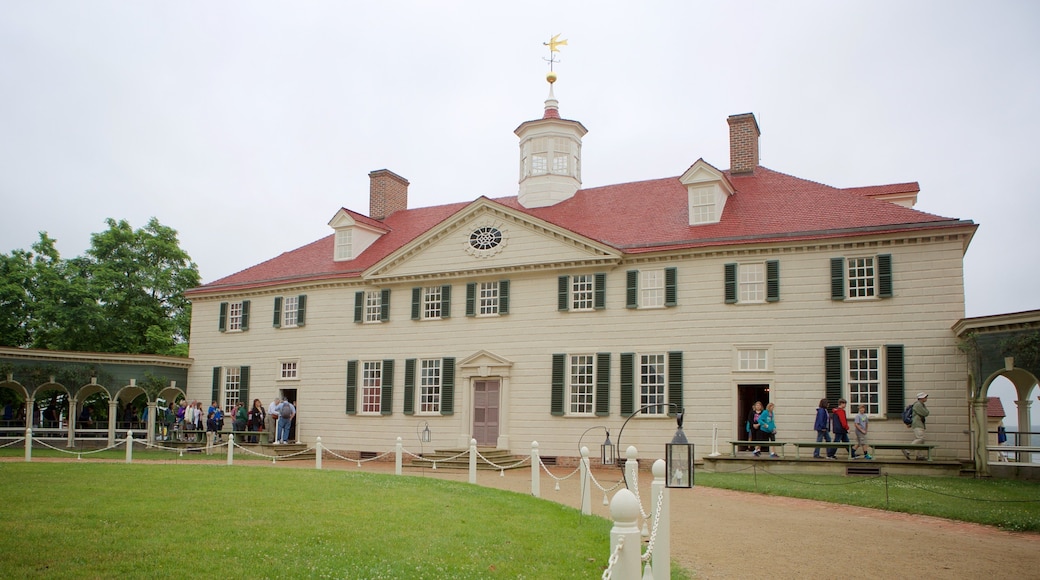 George Washingtons Mount Vernon som omfatter kulturarvsgenstande og et hus