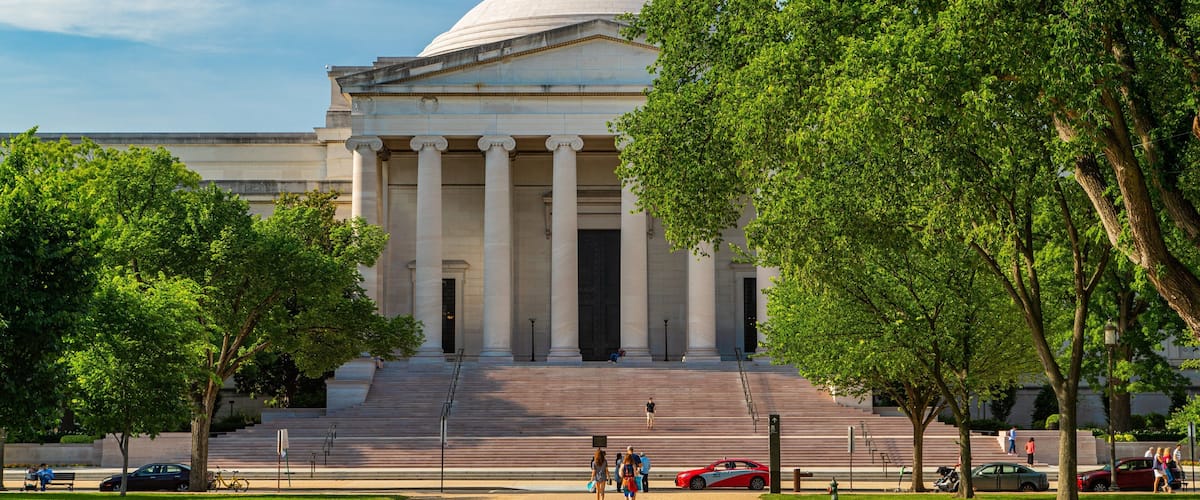National Gallery of Art featuring an administrative buidling and heritage architecture