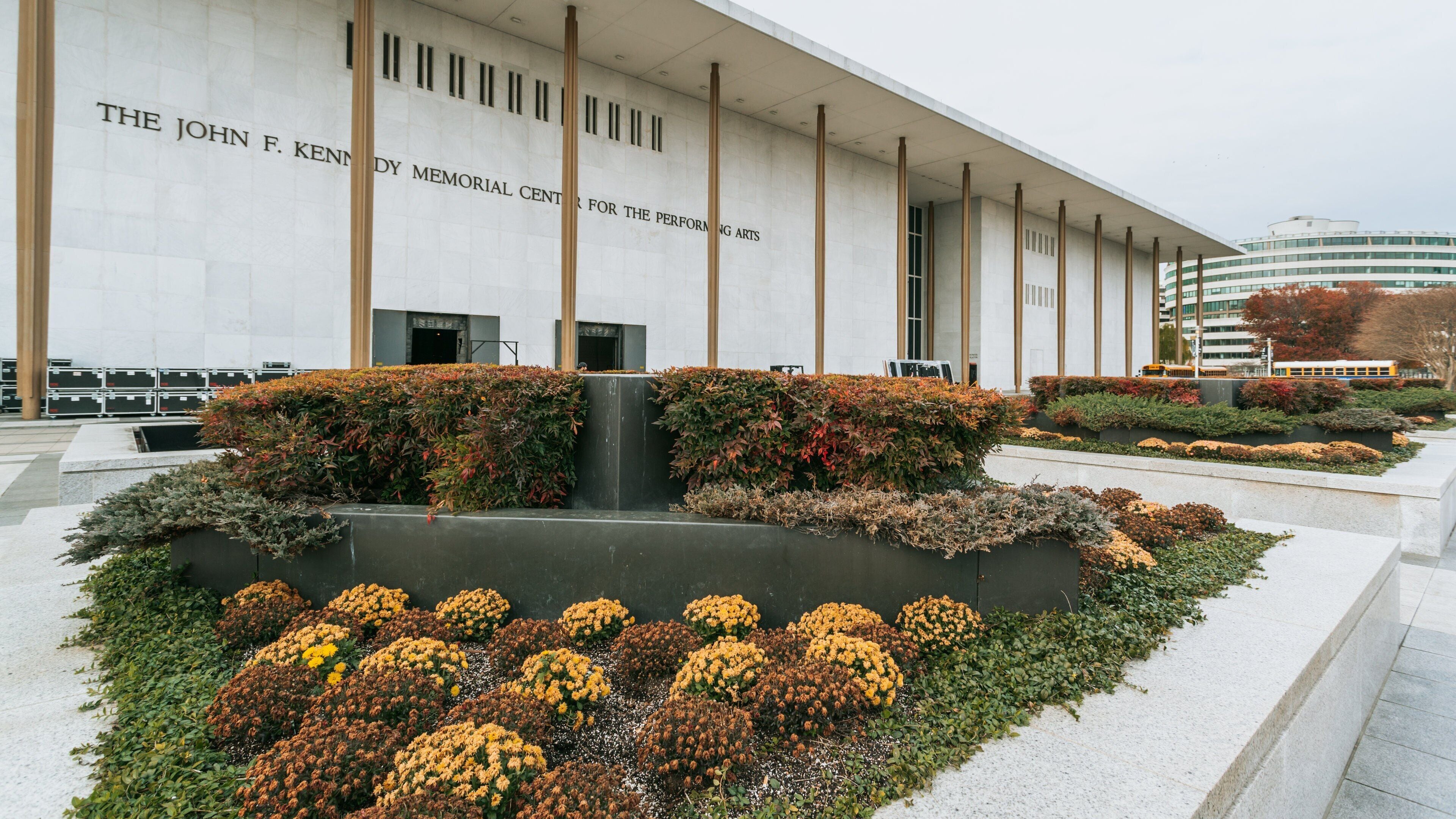 Kennedy Center showing a pond and signage