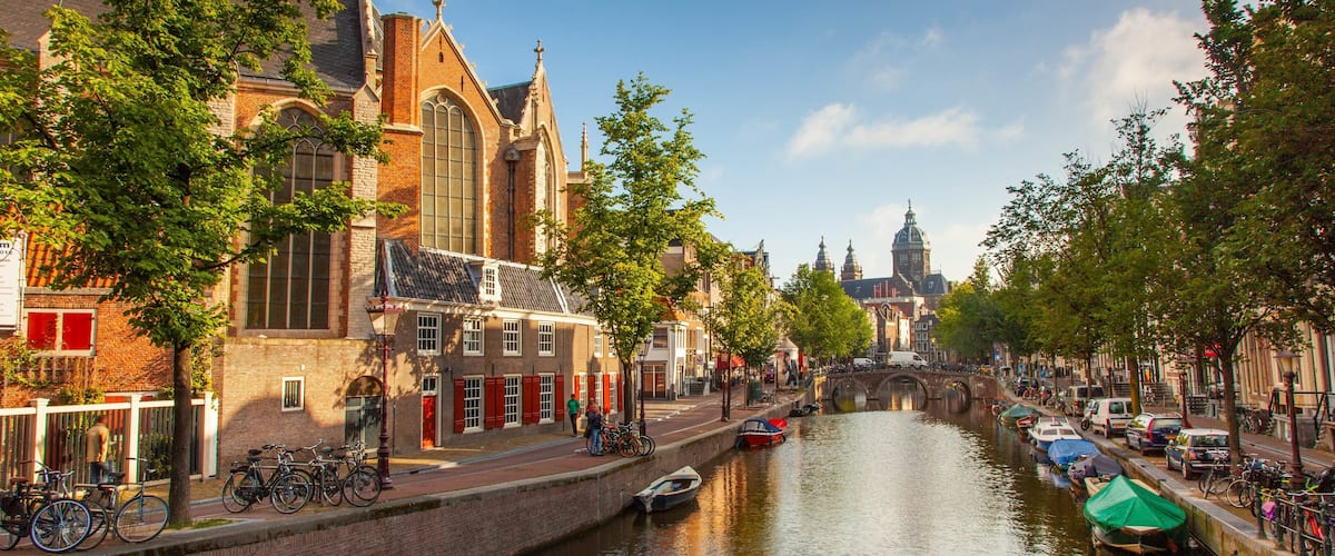 Amsterdam Hotel Guide