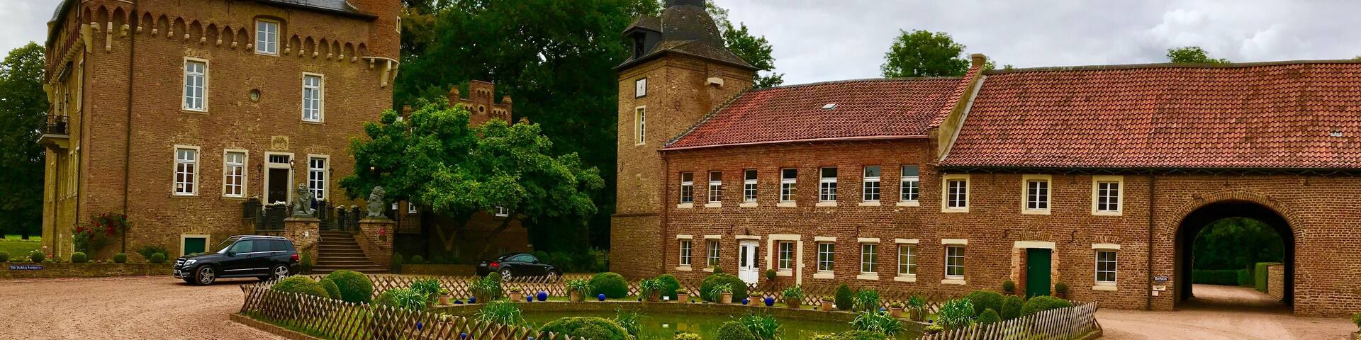 Schloss Loersfeld in Kerpen/Sindorf (Nordrhein-Westfalen)