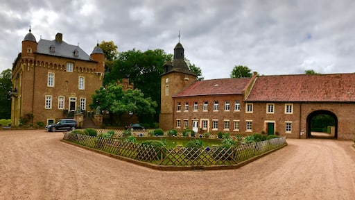 Schloss Loersfeld in Kerpen/Sindorf (Nordrhein-Westfalen)