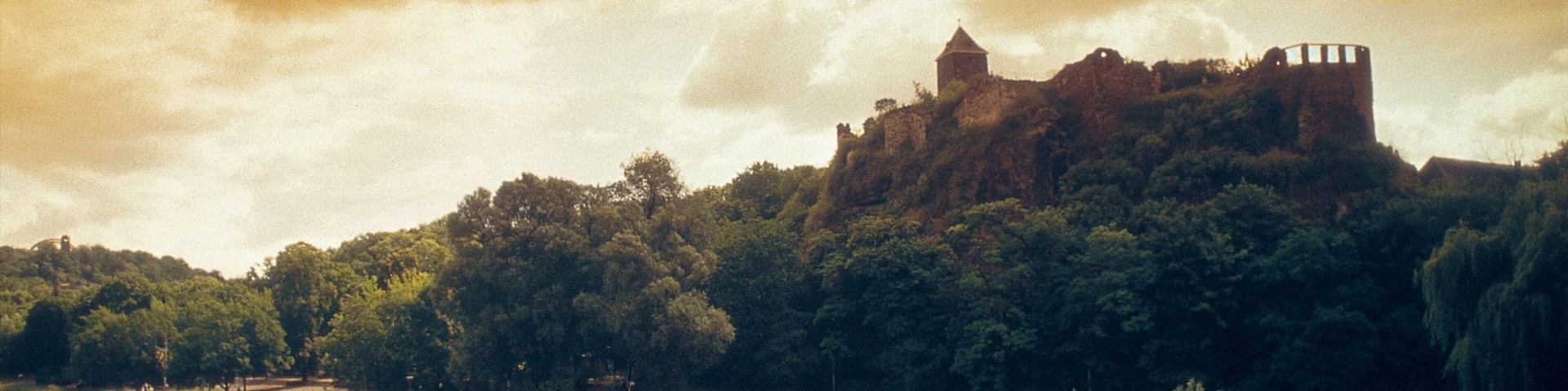 Halle an der Saale which includes heritage architecture, boating and a sunset