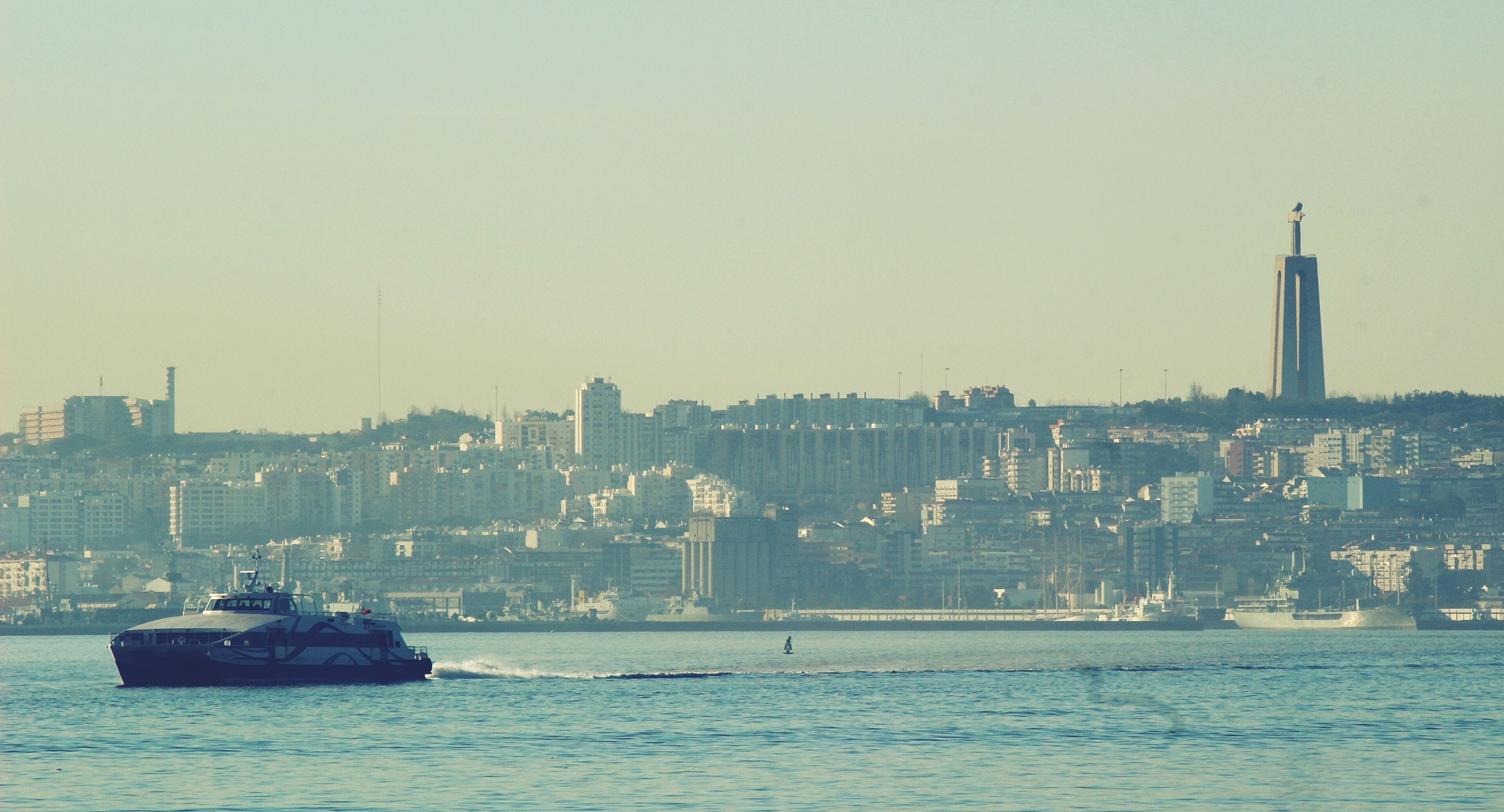 Travessia do Tejo. Terreiro do Paço-Barreiro