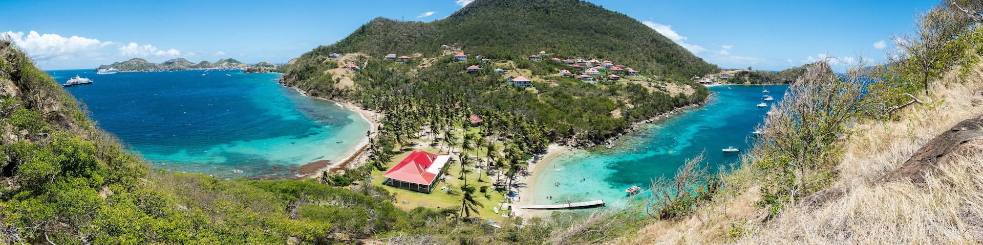 Les Saintes - Plage du pain de Sucre