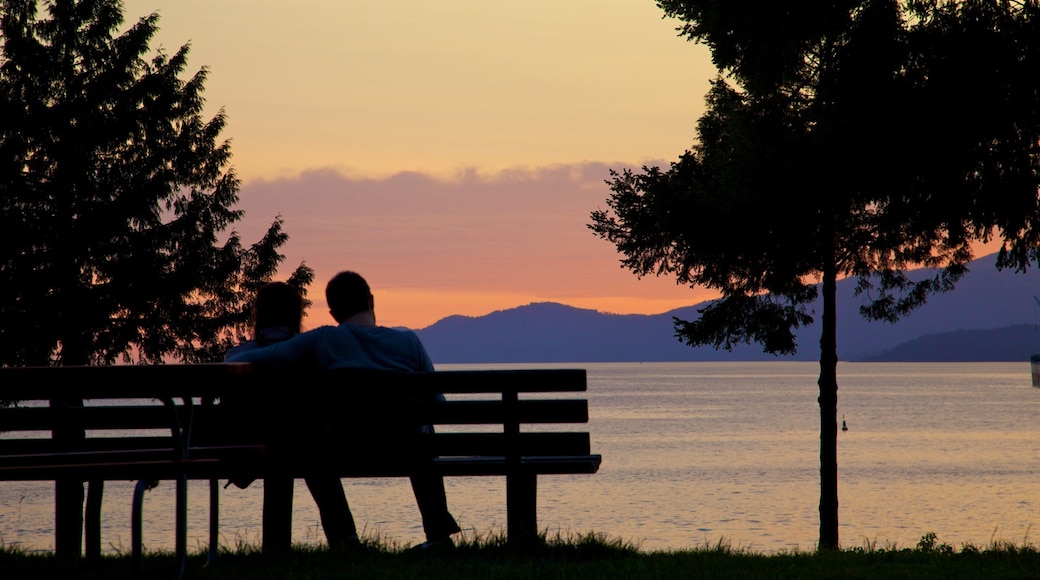 Stanley Park caracterizando paisagem, paisagens litorĂąneas e um jardim