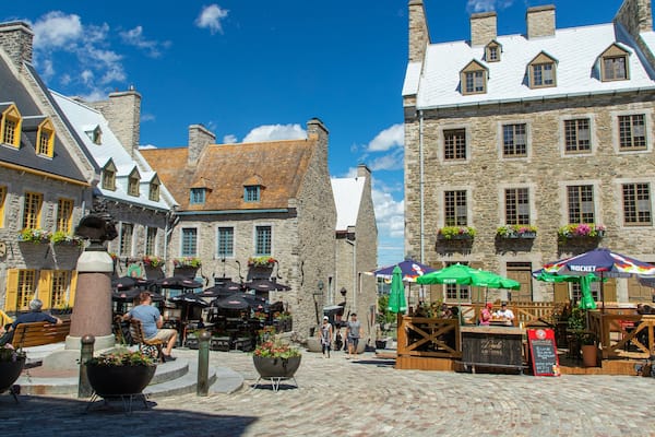 Place Royale showing heritage elements