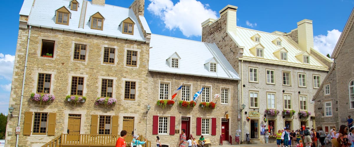 Place Royale featuring street scenes, a square or plaza and château or palace