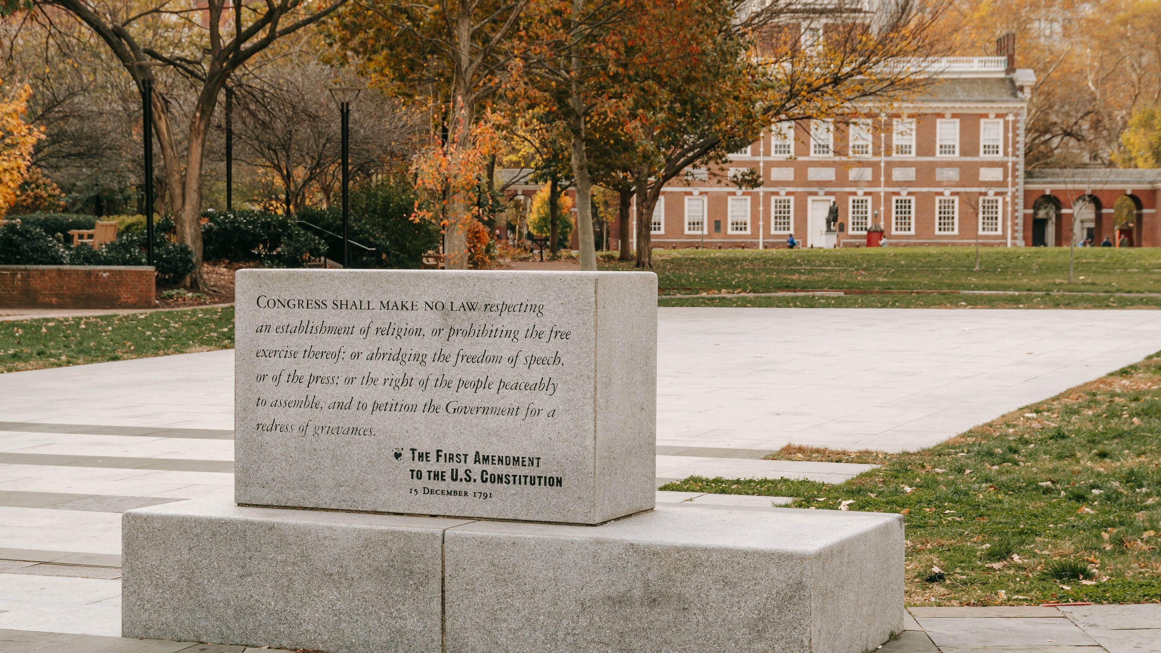 Independence National Historical Park showing signage and a garden