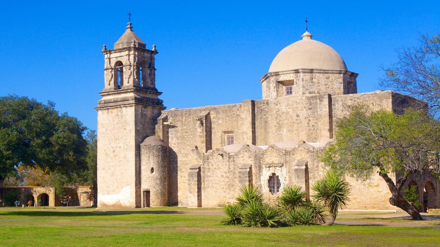 San Antonio Missions National Park qui includes parc, château ou palais et aspects religieux