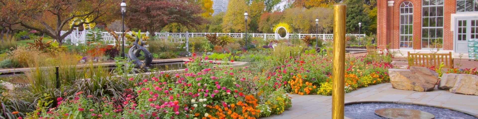 ミズーリ植物園および樹木園 フィーチャー 花 と 庭園