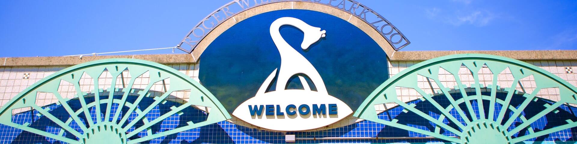 Roger Williams Park Zoo showing zoo animals and signage