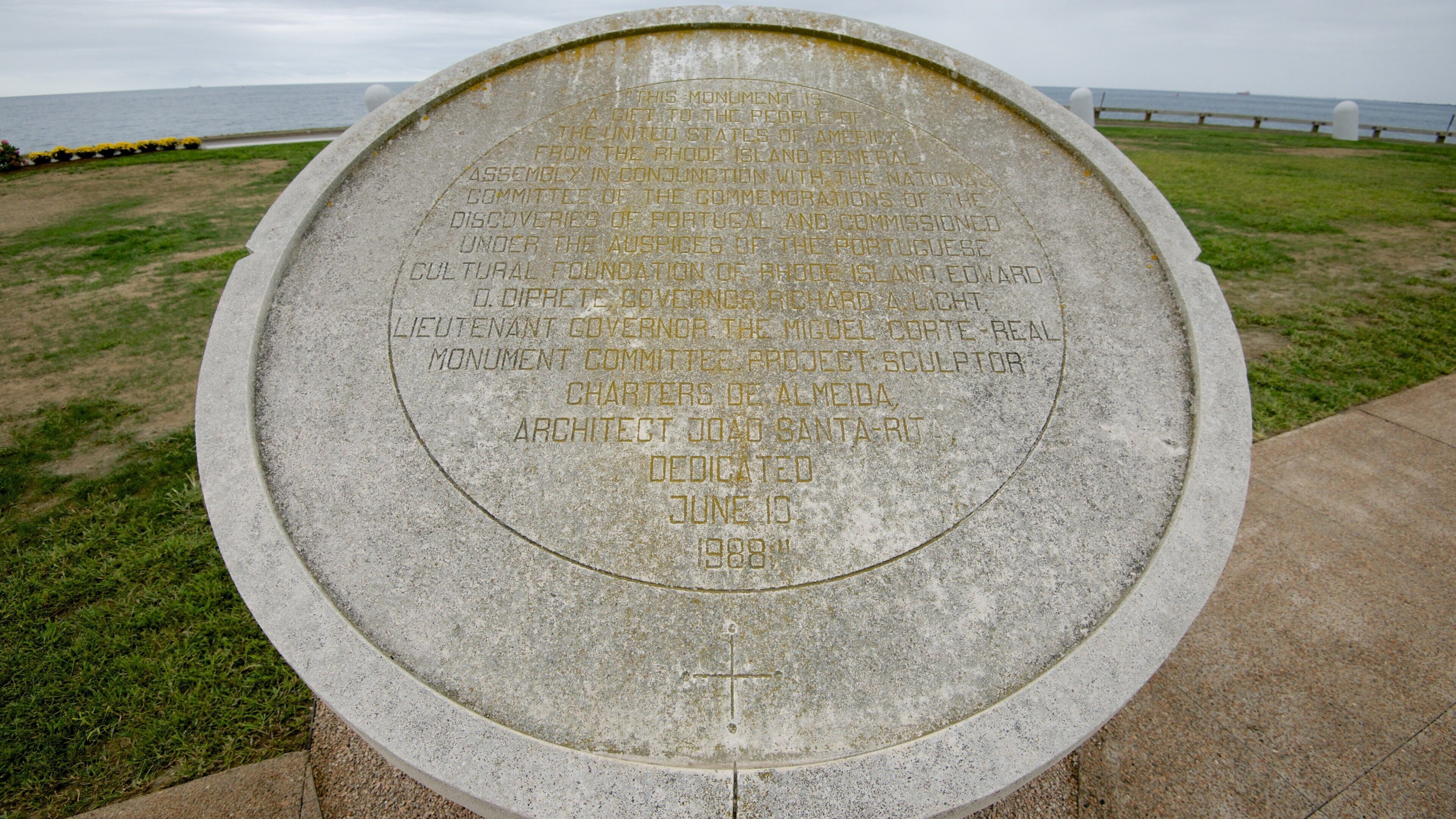 Brenton Point State Park featuring heritage elements