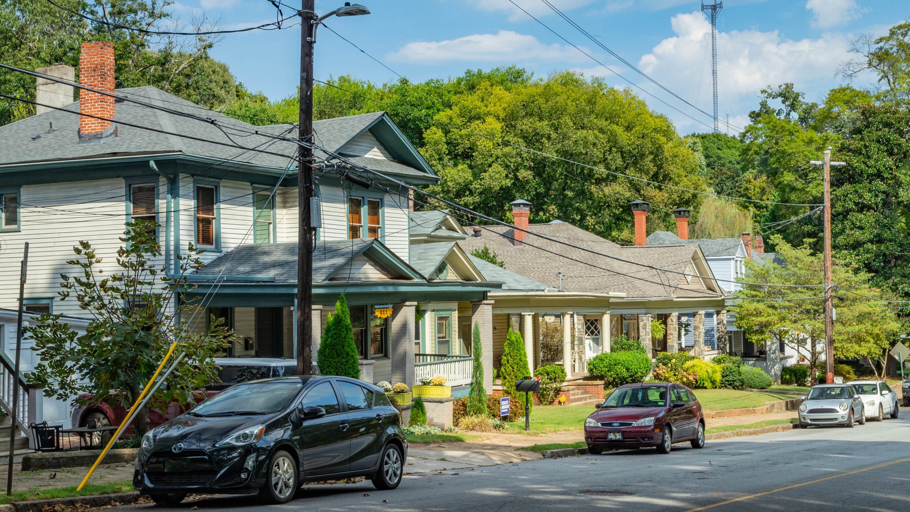 Grant Park featuring a house