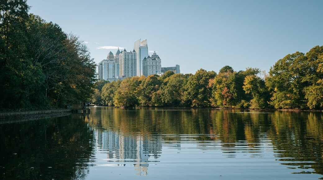 Piedmont Park showing a river or creek