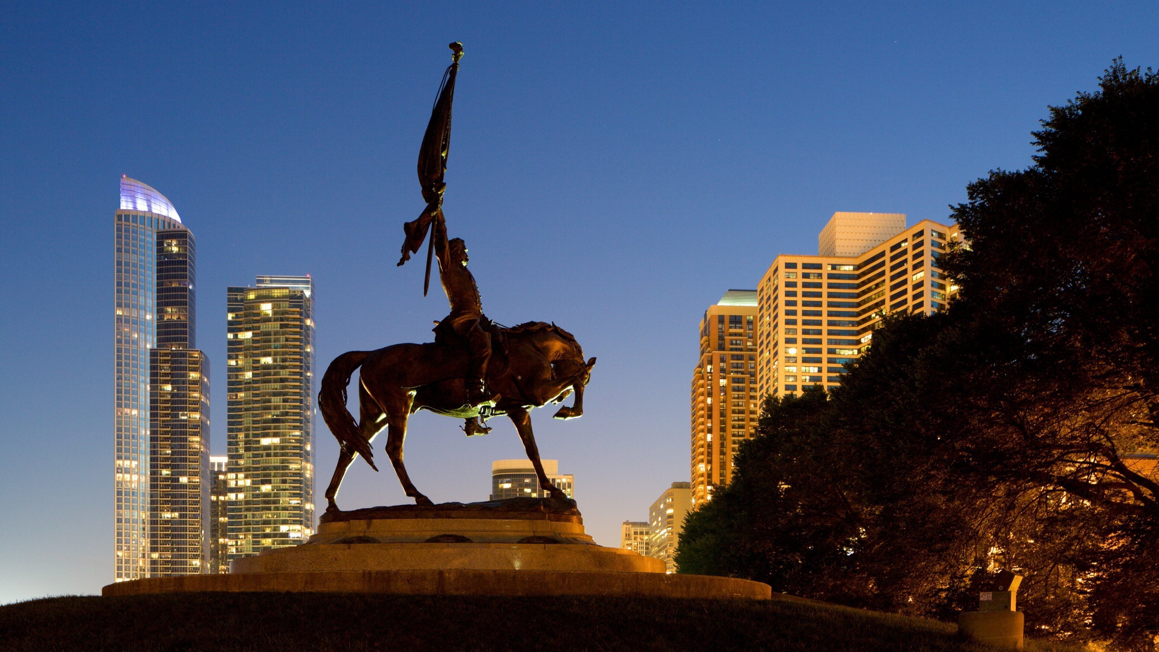 그랜트 파크 이 포함 동상 또는 조각상