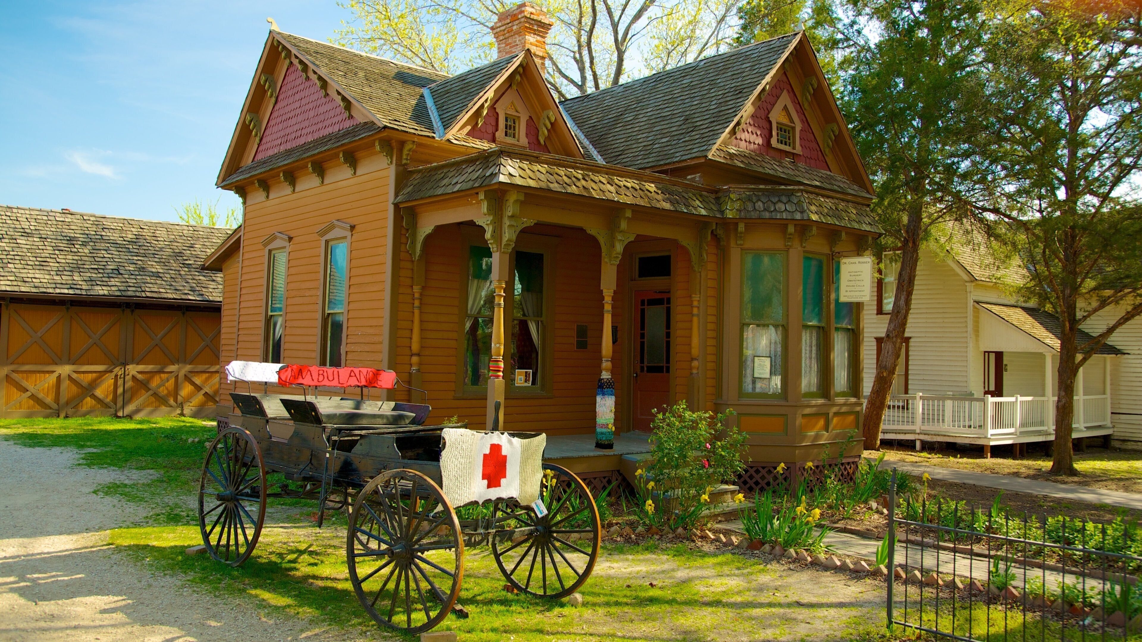 Dallas Heritage Village featuring a small town or village, a house and heritage architecture