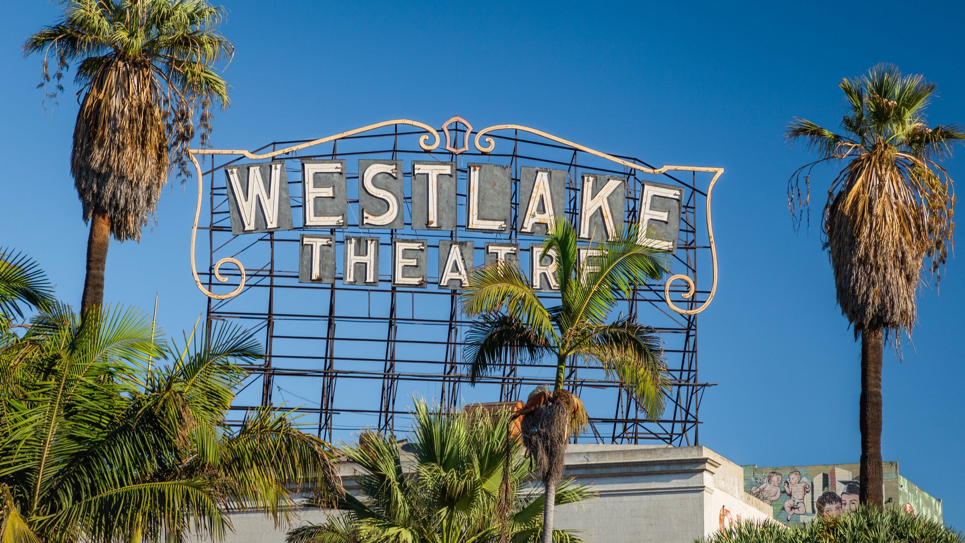 MacArthur Park showing signage