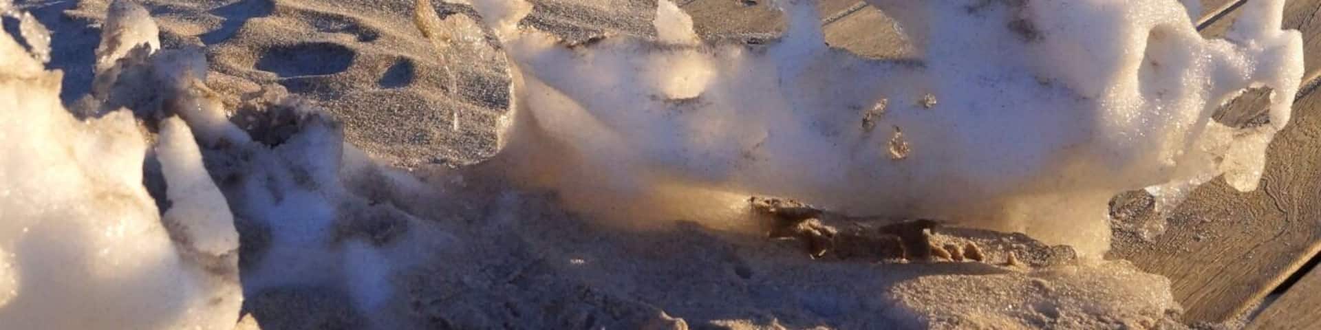 Looks like this snow drift could just sail away on the ocean breeze.