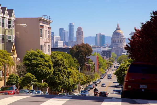 Alamo Square which includes a skyscraper and a city