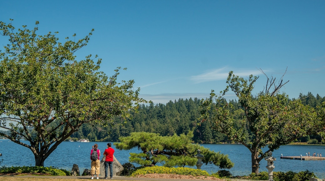 Seward Park which includes a lake or waterhole as well as a couple
