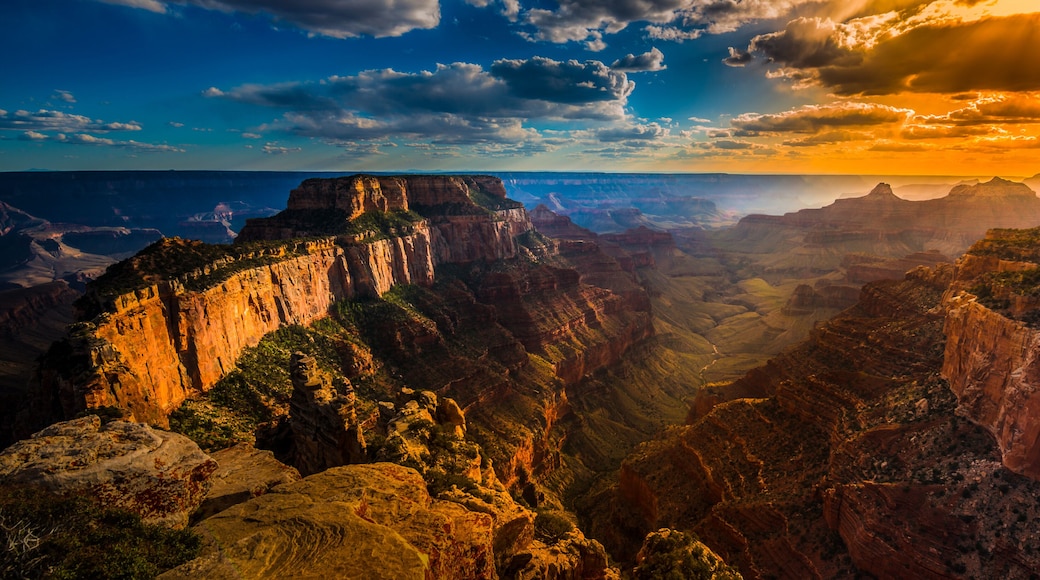Grand Canyon North Rim Cape Royal Overlook at Sunset Wotans Thro