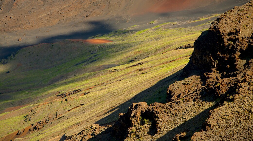 Parc national de Haleakala qui includes scĂšnes tranquilles
