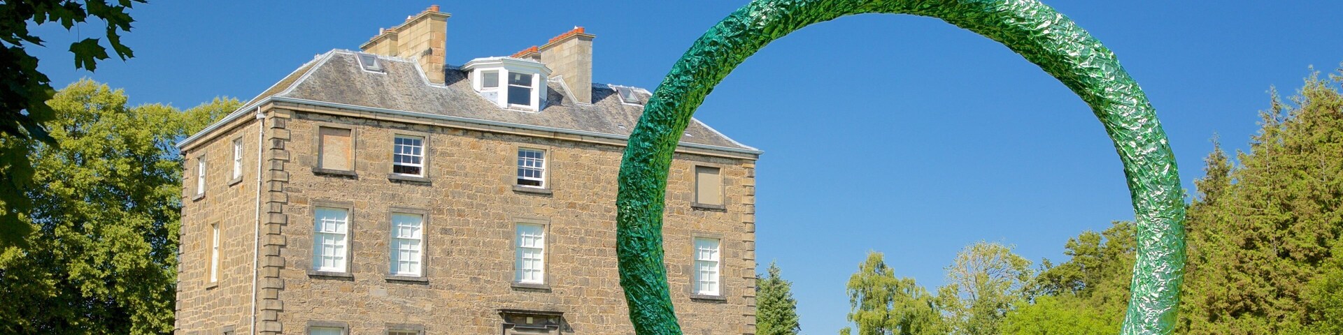 Royal Botanic Garden caracterizando uma casa e arte ao ar livre