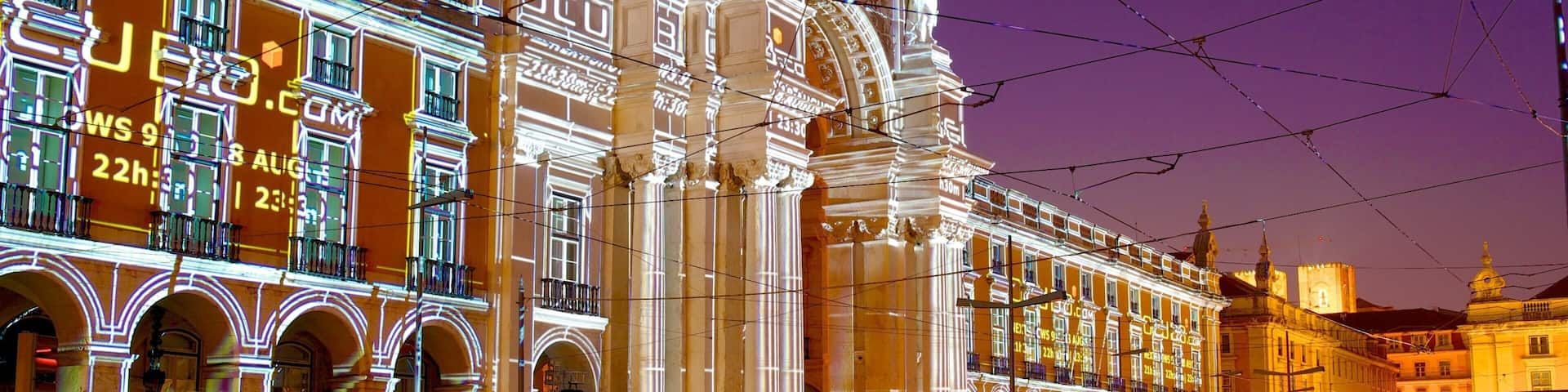 Praça do Comércio das einen bei Nacht, Stadt und Straßenszenen