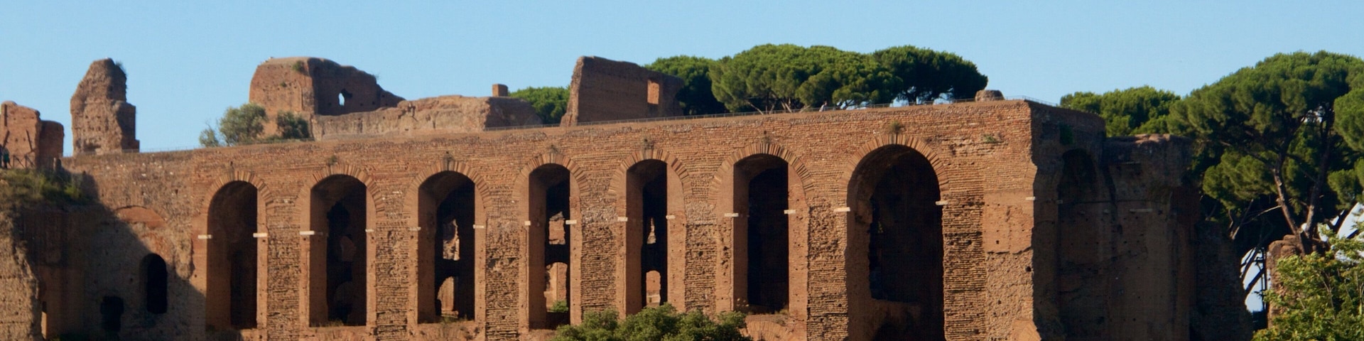 Circus Maximus featuring heritage elements, heritage architecture and building ruins